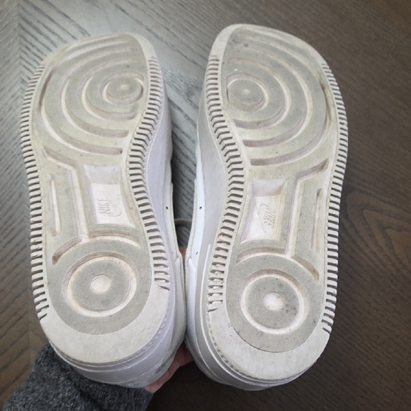 Nike Air Force 1 Women's Size 9.5 - Picture 9 of 10
